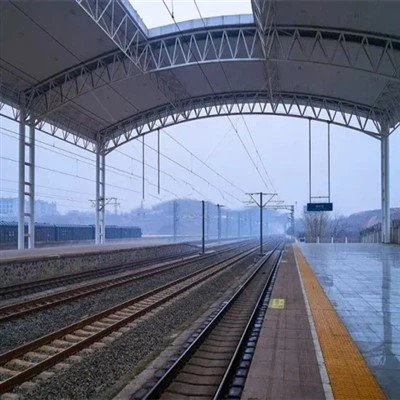 Edifício da estrutura da estação ferroviária de metal